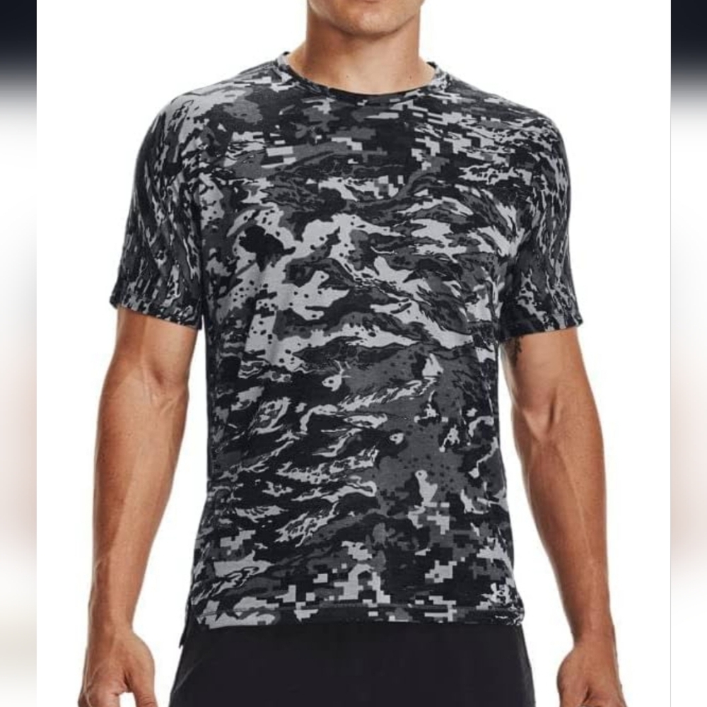 Under Armour Breeze Run Men Small Short Sleeve Tee